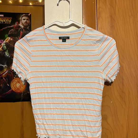Tops - a stripped cropped t-shirt